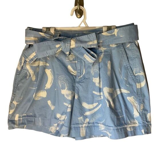 Light Blue and White Highrise Pleated Shorts With Tie Belt, 6 - Picture 9 of 14